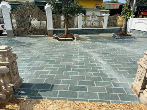 đá xanh rêu mài viền